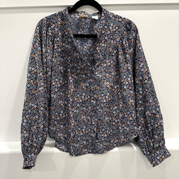 Levi's Tops - Levi’s floral blouse
